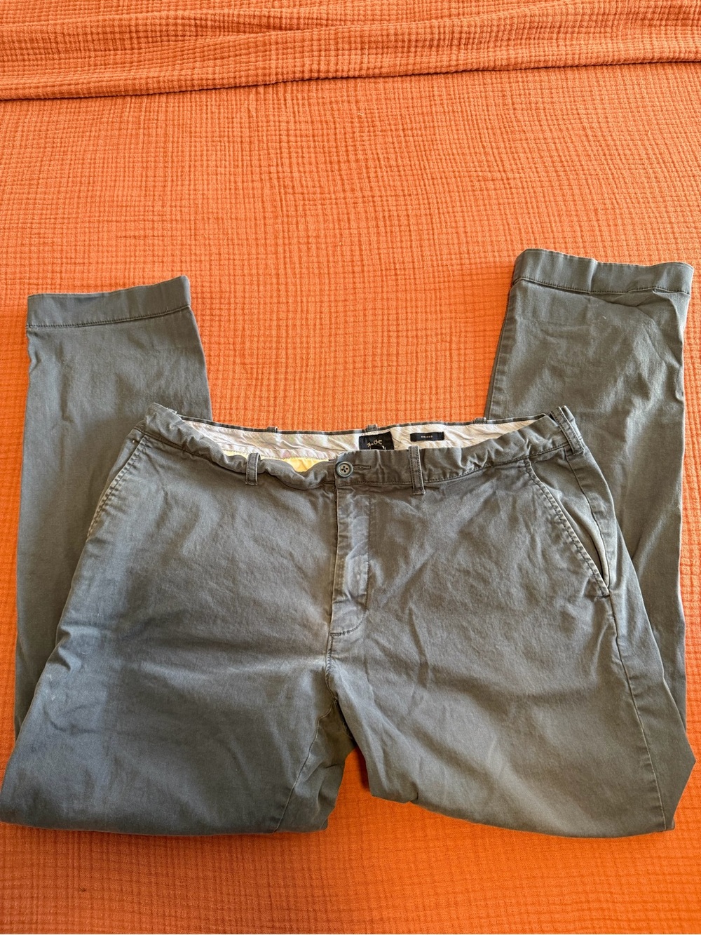 J. Crew Driggs Flat-Front Men’s Chino Shorts in Slate Blue